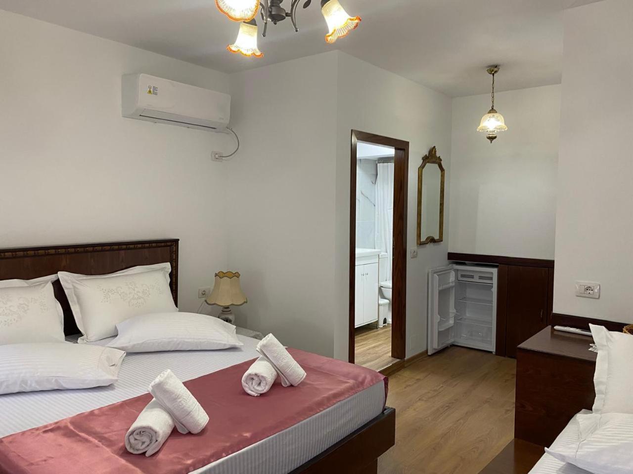 Yuri Guest House Gjirokastër 外观 照片