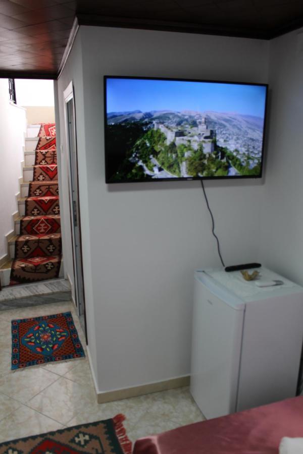 Yuri Guest House Gjirokastër 外观 照片